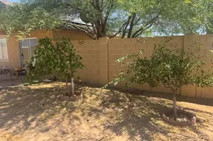 12776 W Obregon Dr, Arizona City, AZ 85123 - Photo 8