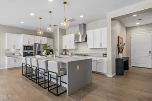 22036 N 59th Wy, Phoenix, AZ 85054 - Photo 6