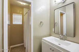 656 W Ivanhoe St, Chandler, AZ 85225 - Photo 16