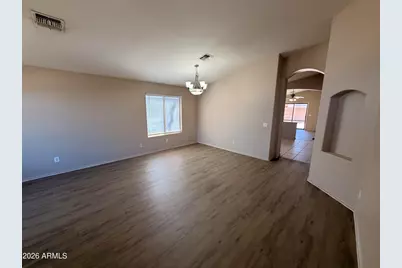 15991 W Moreland Street, Goodyear, AZ 85338 - Photo 2