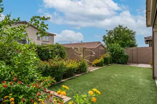 8611 E Desert Ln, Mesa, AZ 85209 - Photo 26