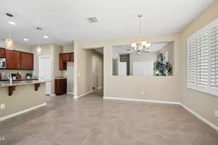 8611 E Desert Ln, Mesa, AZ 85209 - Photo 12