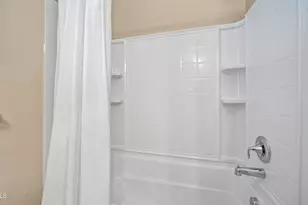 8611 E Desert Ln, Mesa, AZ 85209 - Photo 22