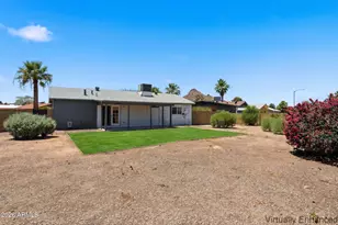 2310 E Betty Elyse Ln, Phoenix, AZ 85022 - Photo 16