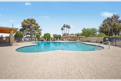 2310 E Betty Elyse Lane, Phoenix, AZ 85022 - Photo 20