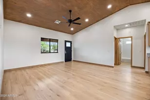 2202 Page Dr, Overgaard, AZ 85933 - Photo 8