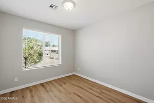 2519 E Anderson Dr, Phoenix, AZ 85032 - Photo 14