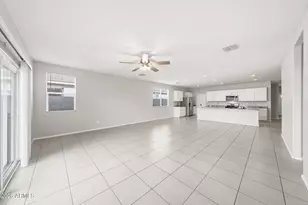 15540 W Smoketree Dr, Surprise, AZ 85387 - Photo 12