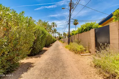 4540 N 44th Street #27, Phoenix, AZ 85018 - Photo 22