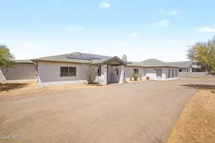 1240 E Paint Your Wagon Trail, Phoenix, AZ 85085 - Photo 1