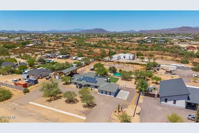 1240 E Paint Your Wagon Trail, Phoenix, AZ 85085 - Photo 42