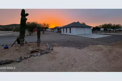 1240 E Paint Your Wagon Trail, Phoenix, AZ 85085 - Photo 4