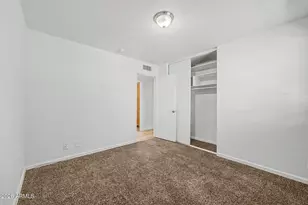 2527 W Larkspur Dr, Phoenix, AZ 85029 - Photo 18