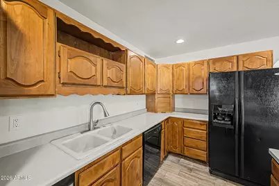 2527 W Larkspur Drive, Phoenix, AZ 85029 - Photo 12