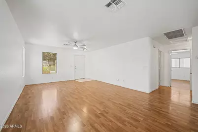 646 W Jahns Court, Casa Grande, AZ 85122 - Photo 8