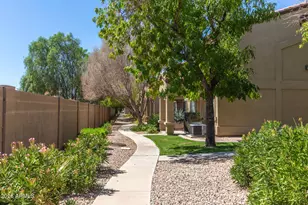 125 S 56th St, Mesa, AZ 85206 - Photo 32