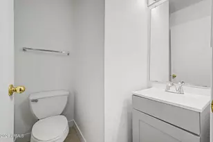 125 S 56th St, Mesa, AZ 85206 - Photo 14