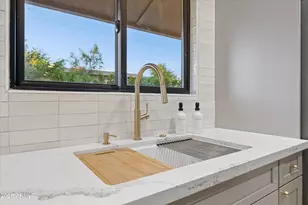 5518 E Roanoke Ave, Phoenix, AZ 85008 - Photo 20