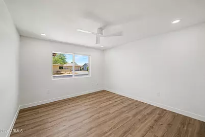 9337 W Hidden Valley Circle N, Sun City, AZ 85351 - Photo 20