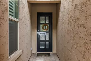 21823 N 33rd St, Phoenix, AZ 85050 - Photo 8