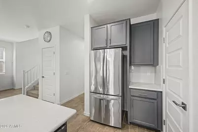 905 S Canal Drive #14, Chandler, AZ 85225 - Photo 16