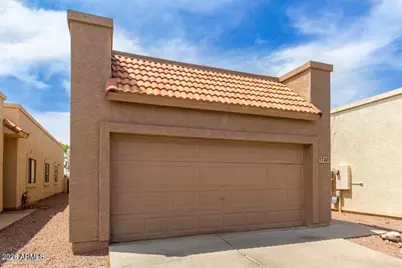 749 E Pepper Drive, Casa Grande, AZ 85122 - Photo 1