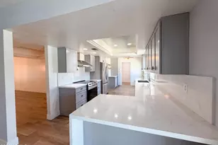 3028 E Marilyn Rd, Phoenix, AZ 85032 - Photo 2