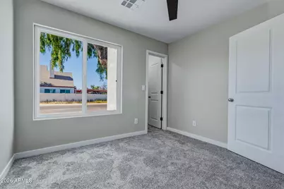 2206 W Beaubien Drive, Phoenix, AZ 85027 - Photo 22