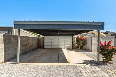 2206 W Beaubien Drive, Phoenix, AZ 85027 - Photo 44