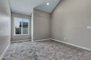 2206 W Beaubien Dr, Phoenix, AZ 85027 - Photo 38