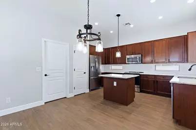 1886 W Periwinkle Way, Chandler, AZ 85248 - Photo 10