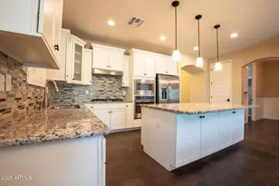 15849 N 76th Ave, Peoria, AZ 85382 - Photo 4