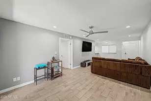 12222 N Paradise Vlg Pkwy S, Phoenix, AZ 85032 - Photo 6
