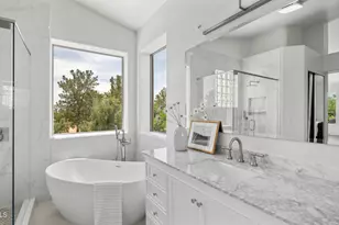 6639 E Gelding Dr, Scottsdale, AZ 85254 - Photo 20