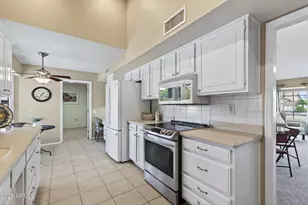 12315 W Tigerseye Dr, Sun City West, AZ 85375 - Photo 26