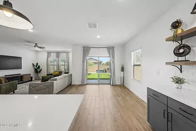 8620 W Hayward Avenue, Glendale, AZ 85305 - Photo 24
