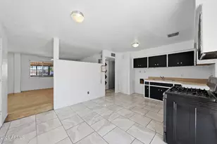 6541 W Osborn Rd, Phoenix, AZ 85033 - Photo 18