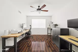 8925 W Tierra Buena Ln, Peoria, AZ 85382 - Photo 24
