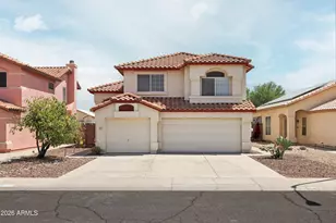 8925 W Tierra Buena Ln, Peoria, AZ 85382 - Photo 1