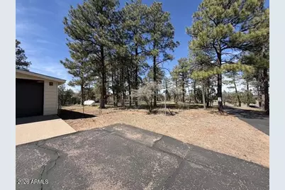 988 Timberland Road, Show Low, AZ 85901 - Photo 6