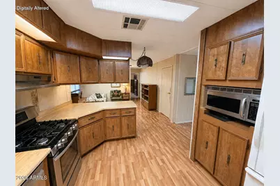 988 Timberland Road, Show Low, AZ 85901 - Photo 10