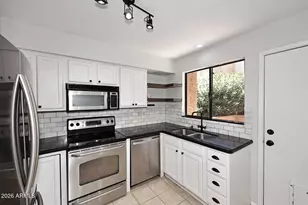 11640 N 51st Ave, Glendale, AZ 85304 - Photo 10