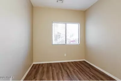 7211 S 8th Terrace, Phoenix, AZ 85042 - Photo 12