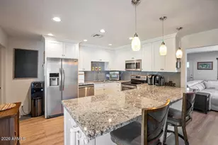 1302 E Butler Dr, Phoenix, AZ 85020 - Photo 14