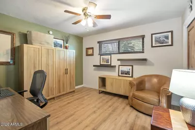 1302 E Butler Drive, Phoenix, AZ 85020 - Photo 22