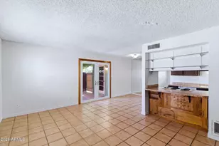 10208 N 8th Pl, Phoenix, AZ 85020 - Photo 4