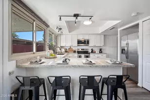 8322 E Orange Blossom Ln, Scottsdale, AZ 85250 - Photo 18
