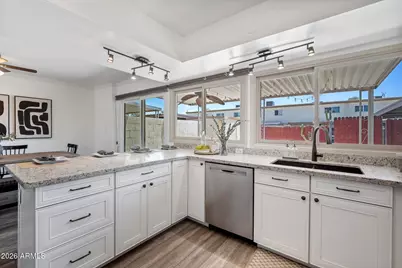 8322 E Orange Blossom Lane, Scottsdale, AZ 85250 - Photo 22