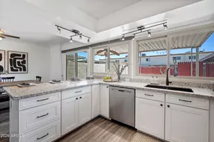 8322 E Orange Blossom Ln, Scottsdale, AZ 85250 - Photo 22