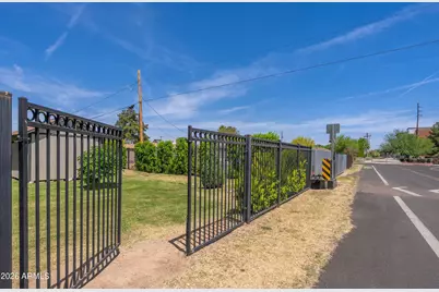 304 W Campbell Avenue, Phoenix, AZ 85013 - Photo 32